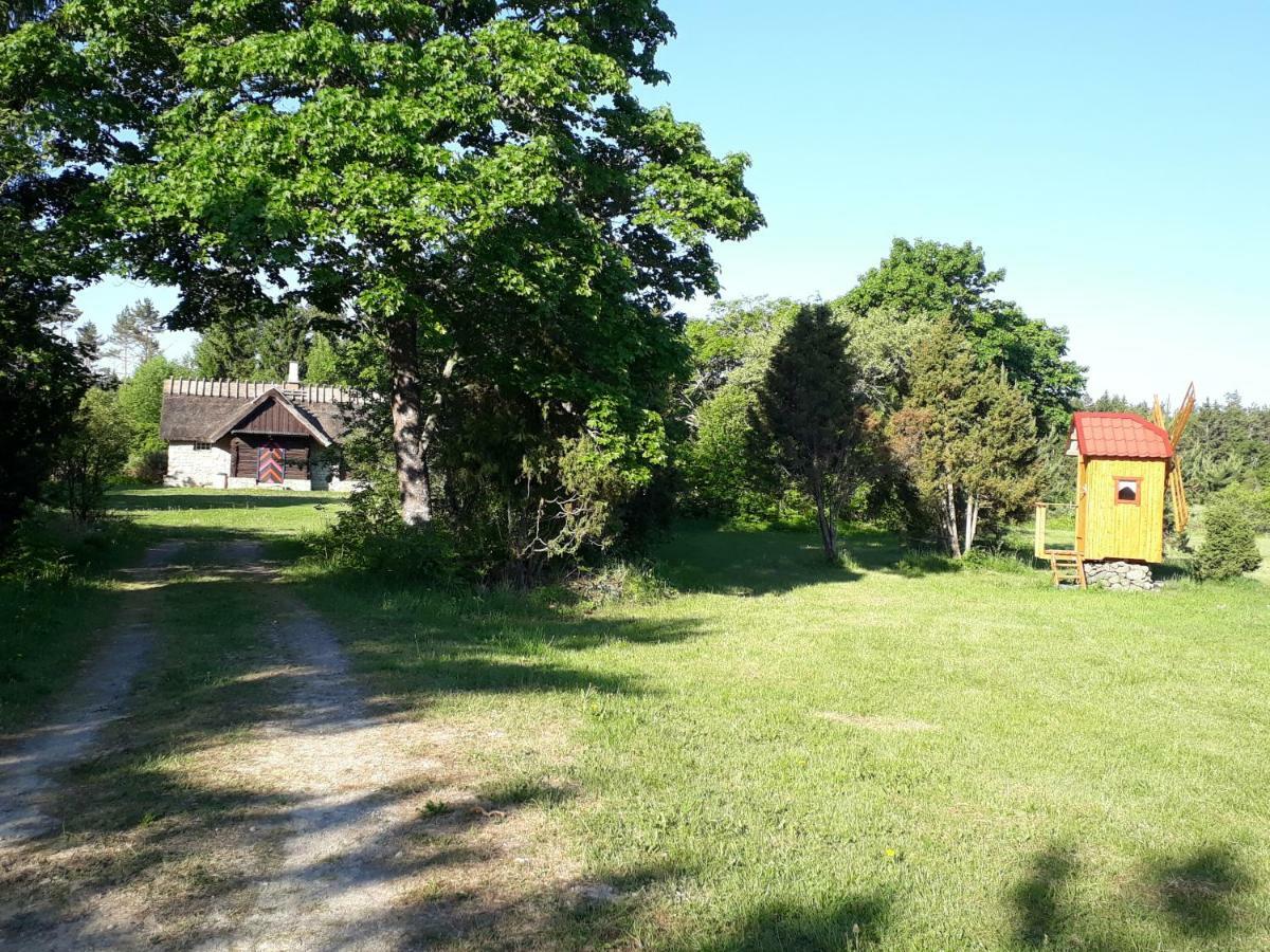 Sihi Country House Hiievalja Exterior foto